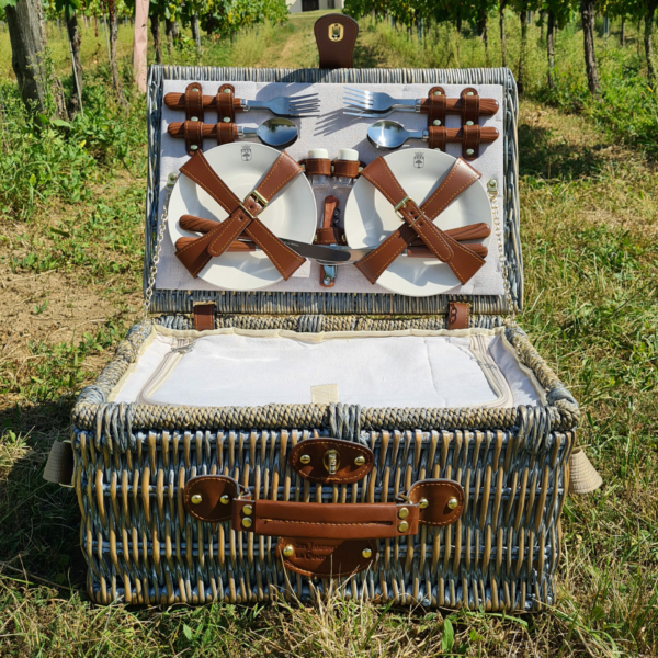 picknickkorb-frontal-11